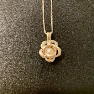 Sterling silver rose with pearl pendant